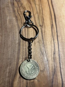 Vintage 1980s New York City NYC Authority Bus Subway Token Keychain. Gift 🎁 - Picture 1 of 7