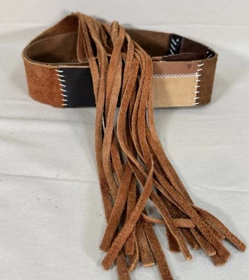 Cinturón de Gamuza Marrón Hecho a Mano Vera Neumann Cuero S Patchwork Años 70’s 80’s Flecos Foto 1 de 4