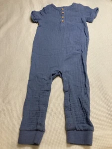 Cat and Jack baby boy blue ss outfit with wooden Buttons. 18 M - Picture 1 of 4