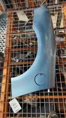 96 97 98 99 00 01 02 BMW Z3 LH GUARDABARROS AZUL Foto 1 de 4