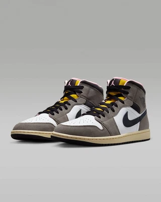 Nike Air Jordan 1 Mid SE HQ2011-100 blanco/piedra cueva/azufre oscuro/gris aceite para hombre Foto 1 de 4