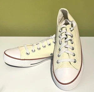 Unisex Converse Chuck Taylor All Star Men’s size 6 Women’s Size 7.5 Beige - Picture 1 of 9