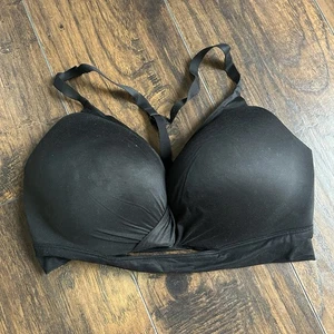 Victoria's Secret Size 38DD Black Uplift No Wire Bra Sports Bra Open Hole Design - Picture 1 of 4