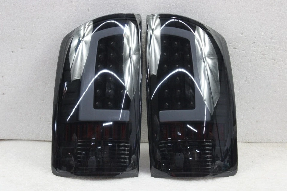 Luces traseras barra LED BLK Smoke 2002-2006 Dodge Ram 1500 03-06 2500 3500 nuevas Foto 1 de 1