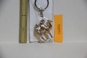 Metal Camel Keychain Search Mini Figure Animal Goods s6 - Picture 1 of 3