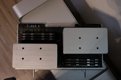 Apple Mac Pro 4.1 (FW Upgrade 5.1) - Bild 1 von 4