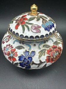 Vtg Cloisonné Lidded Floral Trinket Box, Red, Blue, Flowers, Beautiful - Picture 1 of 13