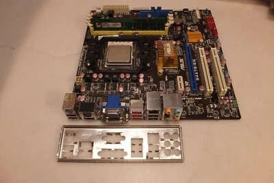 ASUS M4A78-EM Rev.1.01G, Socket AM2/2+/3 AMD Motherboard +Phenom II X3 +1Gb +I/O - Image 1 of 4
