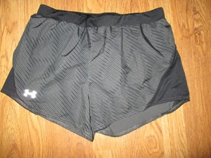 Womens UNDER ARMOUR HEATGEAR loose fit athletic shorts w/ built n liner M md Med - Picture 1 of 1