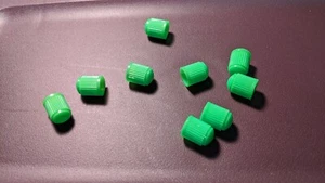 ๐บ๐ธ 15pc GREEN Plastic Tire Air Valve Stem Cap Wheel Rims Dust Cover - Picture 1 of 4