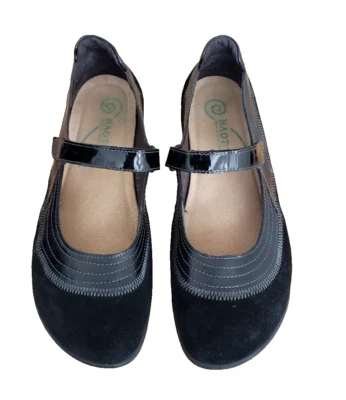 Zapato Naot Mujer Kirei Mary Jane Talla 8 Negro Charol Gamuza Gamuza EU 39 Foto 1 de 4