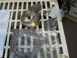 Zurn ZANB199-3NH-SS Ugello beccuccio down 3" Nicle corpo bronzo - Foto 1 di 3