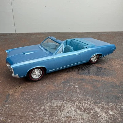 Vtg 1967 Pontiac GTO Convertible Dealer Promo Model Car BLUE - Image 1 of 4