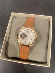 Orient Stylish and Smart WV0461DB Automatic Open Heart Unisex Watch - Picture 1 of 8