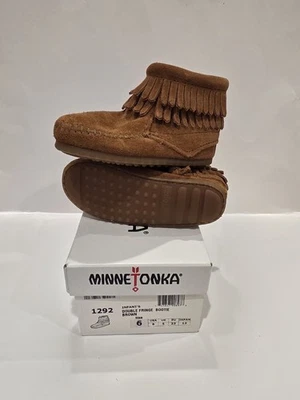 Minnetonka Infants Double Fringe Bootie Size 4 Brown - Brand New - Image 1 of 2