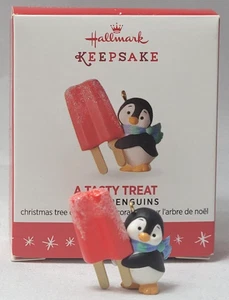 2016 Hallmark Miniature Ornament A Tasty Treat Petite Penguins 1st in Series - Picture 1 of 5