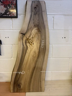 Italian walnut Solid Wood 1280-440-40mm Thickness Kiln Dried - Image 1 of 4