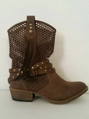 Botines con lazo para mujer Coconuts talla 6,5, NUEVOS Foto 1 de 3