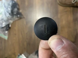 JEEP WRANGLER TJ 97-06 CARPET HOLDERs Fasteners Clips Buttons Nuts Oem Mopar - Bild 1 von 2