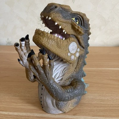 Toho 1998 Baby Godzilla Hand Puppet Rubber Movie Prop by Resaurus No Sound 32cm - Image 1 of 4