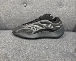Adidas Yeezy 700 V3 Dark Glow Größe 14,5 Herren nur noch übrig - Bild 1 von 7