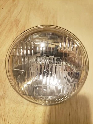 Bombilla Cushman E-Z-Go 809723  Foto 1 de 2