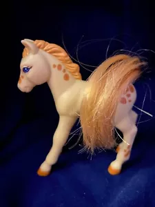 Vintage Dollhouse Fisher Price Mattel Loving Family Stable Pony Horse 2001 3.25" - Picture 1 of 6