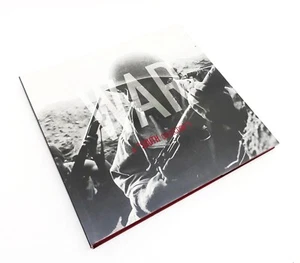 WAR: A °South Collection Shaune Lakin Hardcover 1st Edition 2009 Photography - Picture 1 of 10