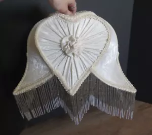 VTG Dale Tiffany Cream Heart Floral Glass Beaded Fringe Boudoir Lamp Shade READ - Picture 1 of 23