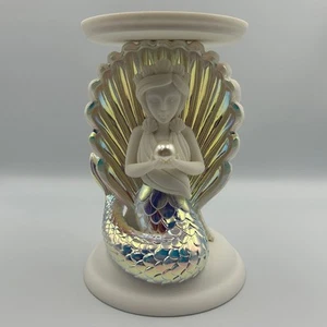 Bath & Body Works Mermaid Pedestal Iridescent 3 Wick Candle Holder Shell Pearl - Picture 1 of 4