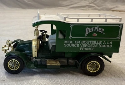 Vtg 1983 Matchbox Perrier Delivery Van 1:38 Die-Cast Renault Y25 Made In England - Image 1 of 4