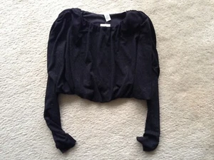 H&M schwarz glitzerndes Oberteil Pullover neu mit Etikett geraffte Schultern dünne Ärmel Bluse-y crop - Bild 1 von 11