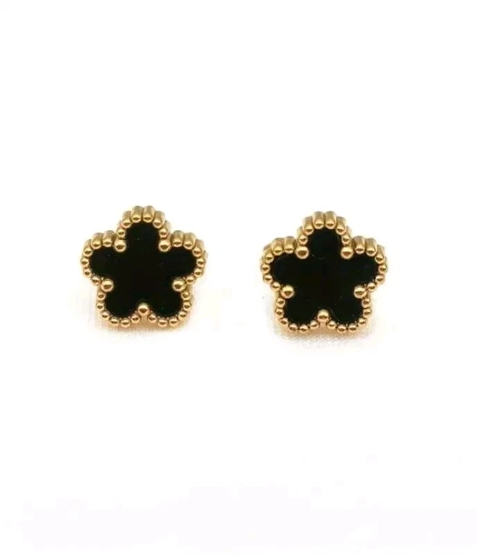 Aretes Flor Trébol De La Suerte Negros Y Oro  Acero Inoxidable  Chapado Oro 18k - Image 1 of 4
