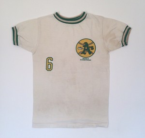 vintage oakland a's shirt