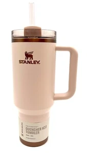 The Holiday Quencher H2.0 FlowState Tumbler 40 OZ - Gilded Sugar - Picture 1 of 4