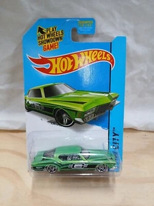 Hot Wheels HW City 1971 Buick Riviera (C7) - Picture 1 of 5