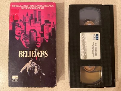 The Believers (VHS, 1987, HBO Video) Martin Sheen, Helen Shaver, Robert Loggia - Image 1 of 3