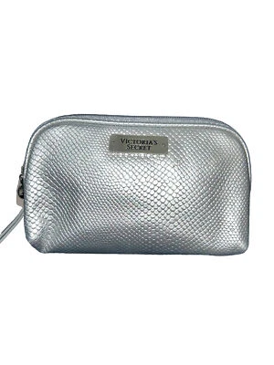 Victoria's Secret Estuche de Viaje Cosmético Bolso de Belleza Plateado Edición Especial Nuevo con Etiquetas Foto 1 de 3