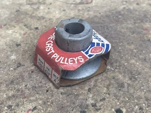 Chicago 150A Die Cast Pulley 1-1/2" Dia., 1/2" Bore For A Belts - Picture 1 of 3