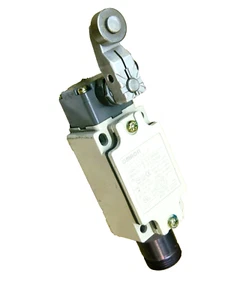 OMRON D4B-111FF-1 Limit Switch - Picture 1 of 8