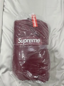 Felpa con cappuccio Supreme Box logo bogo taglia small marrone prugna (FW21) - Foto 1 di 1