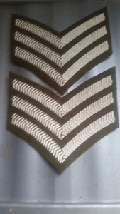 2 x British Army Military Rank Sergeant Sew on Badges Cotton Cloth Jacket - Picture 1 of 2