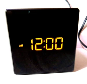 Sony ICF-C1 Desktop Alarm Clock AM FM Radio Black Automatic Set UP Without Box - Picture 1 of 6