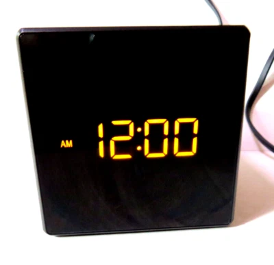 Sony ICF-C1 Desktop Alarm Clock AM FM Radio Black Automatic Set UP Without Box - Image 1 of 4