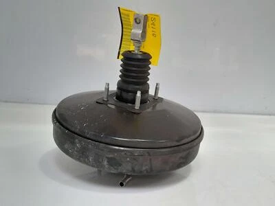 16 - 18 Toyota Corolla iM Power Brake Booster OEM 4461009C80 - Imagem 1 de 4