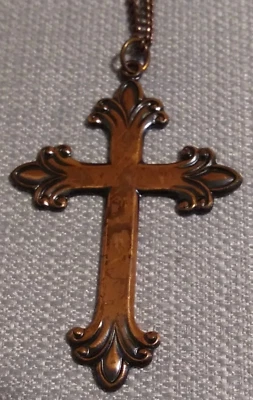 Collar Colgante Cruz Pergamino Color Bronce Cierre Moda Disfraz Foto 1 de 4
