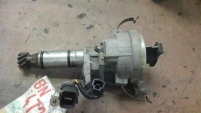 89 90 91 HYUNDAI SONATA DISTRIBUTOR 2.4L 4 CYLINDER 18525 - Image 1 of 2