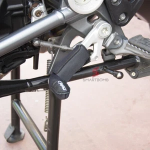 Protezione scarpe leva moto cambio antigraffio tessuto lavabile completo facile - Imagen 1 de 3