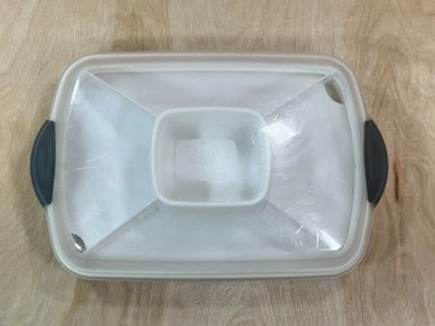 The Pampered Chef Chillzanne Rectangle Server #2781 Deviled Eggs Veggies Dip USA - Image 1 of 4
