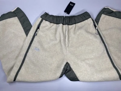 Pantalones Oakley Para Hombre Marfil/Verde Talla M Latitude Soar Sherpa Boxy Performance Fit Foto 1 de 4